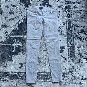 Light gray corduroyed skinny jeans